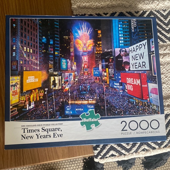 (2 for $12) 2000 piece Buffalo games puzzle - Picture 1 of 2